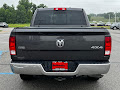 2019 RAM 1500 Classic 4WD SLT Crew Cab