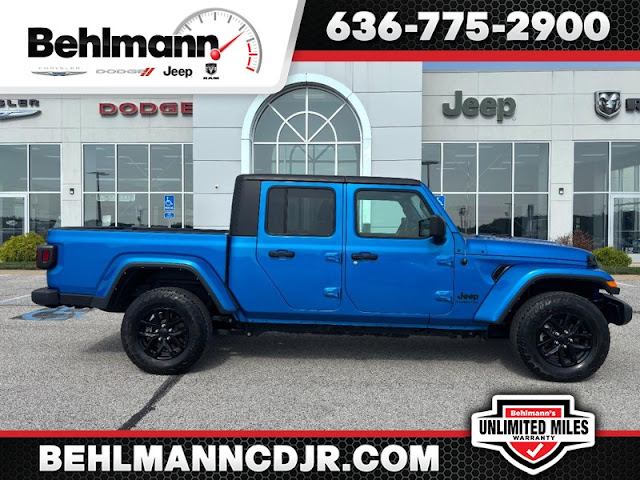 2022 Jeep Gladiator 4WD Sport S