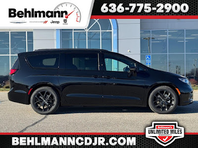 2026 Chrysler Pacifica