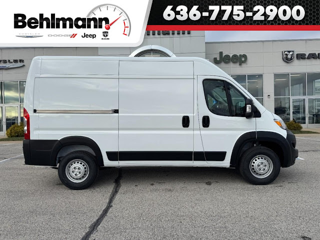 2026 RAM ProMaster Cargo Van Tradesman