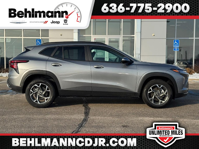 2025 Chevrolet Trax LT