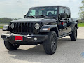 2022 Jeep Gladiator 4WD Willys Sport